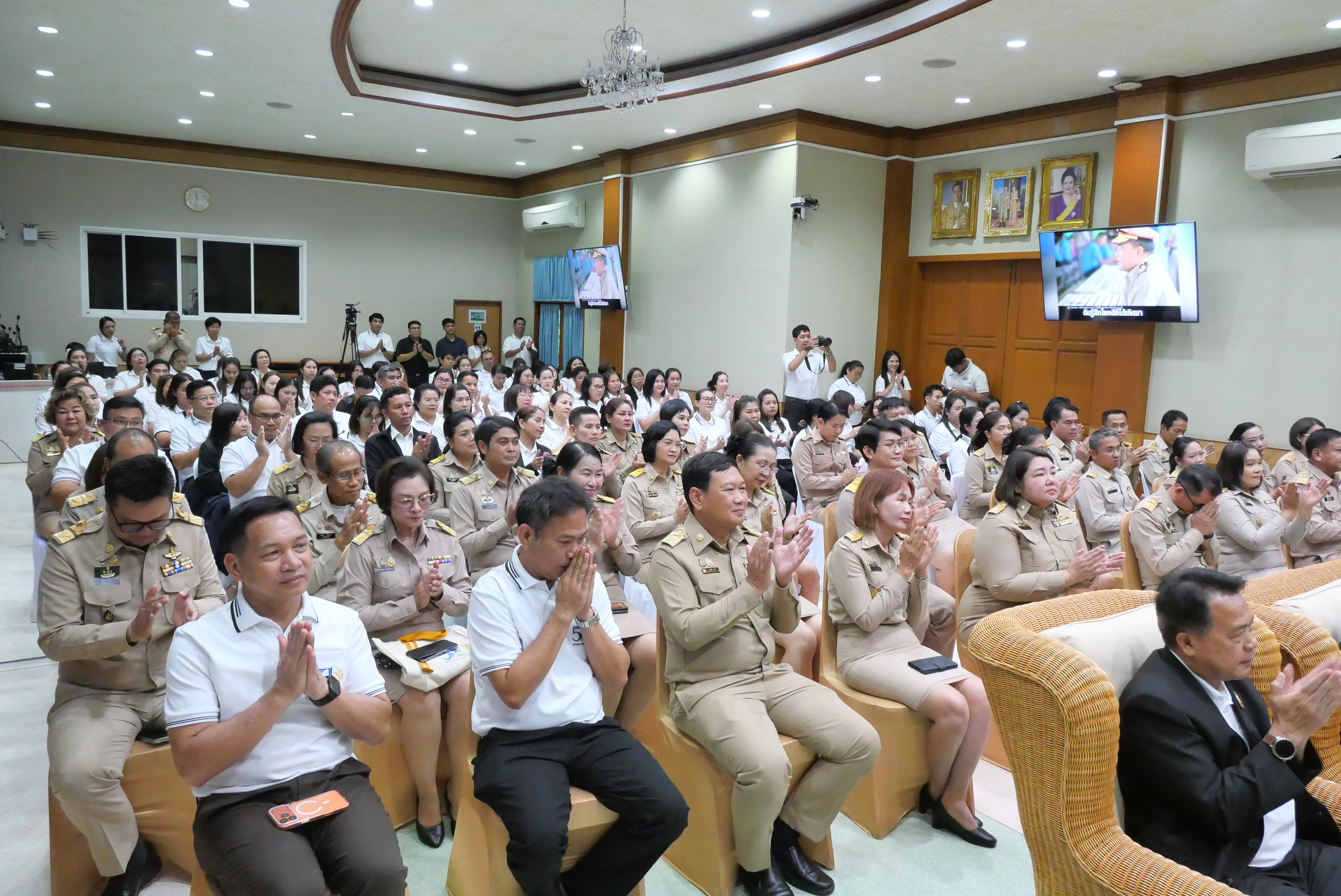 title - ส.ป.ก. จัดพิธีรับ-ส่งงานเลขาธิการฯ อย่างเป็นทางการ สานต่อภารกิจปฏิรูปที่ดินเพื่อเกษตรกรรม